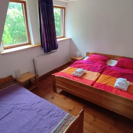 Five Oaks - Rote Hohenkirchen (Nordwestmecklenburg)